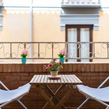 Precioso Apartamento En El Centro De Granada Luaran gambar